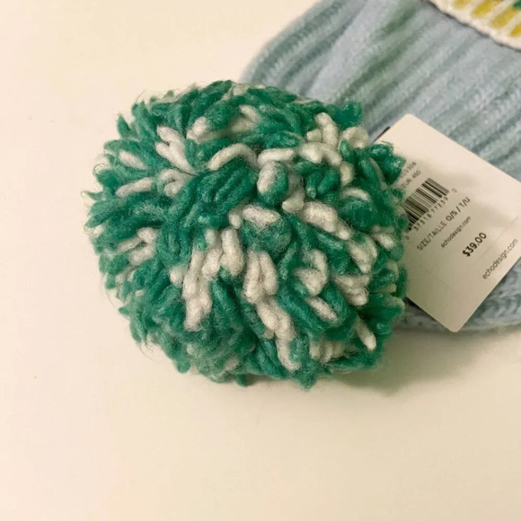 Echo New York Womans Ribbed  Pom Pom Hat Winter Hat With Tags - Picture 12 of 12
